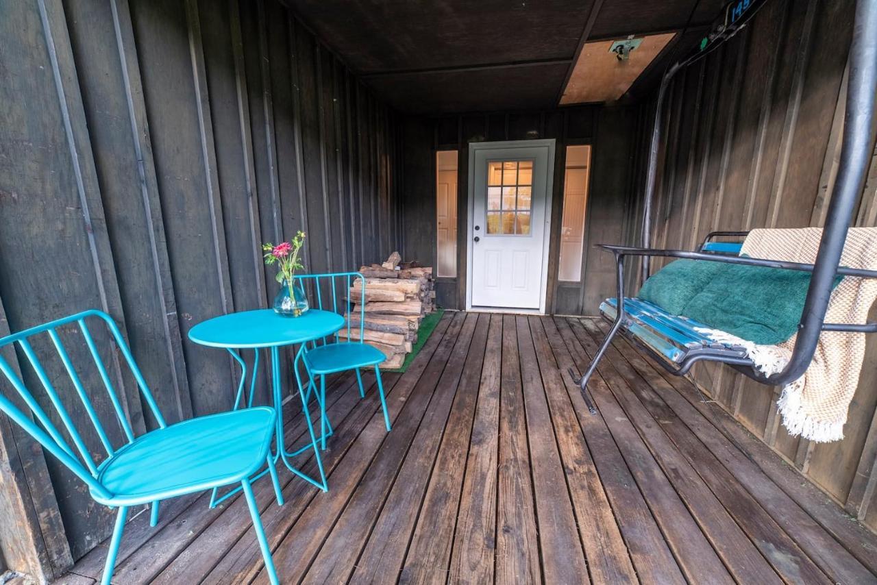 The Springs Motel New Ashford Ngoại thất bức ảnh