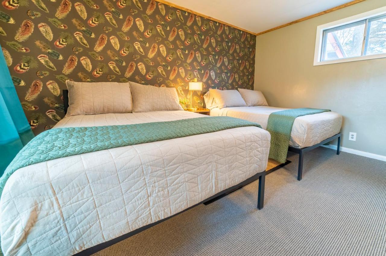 The Springs Motel New Ashford Ngoại thất bức ảnh