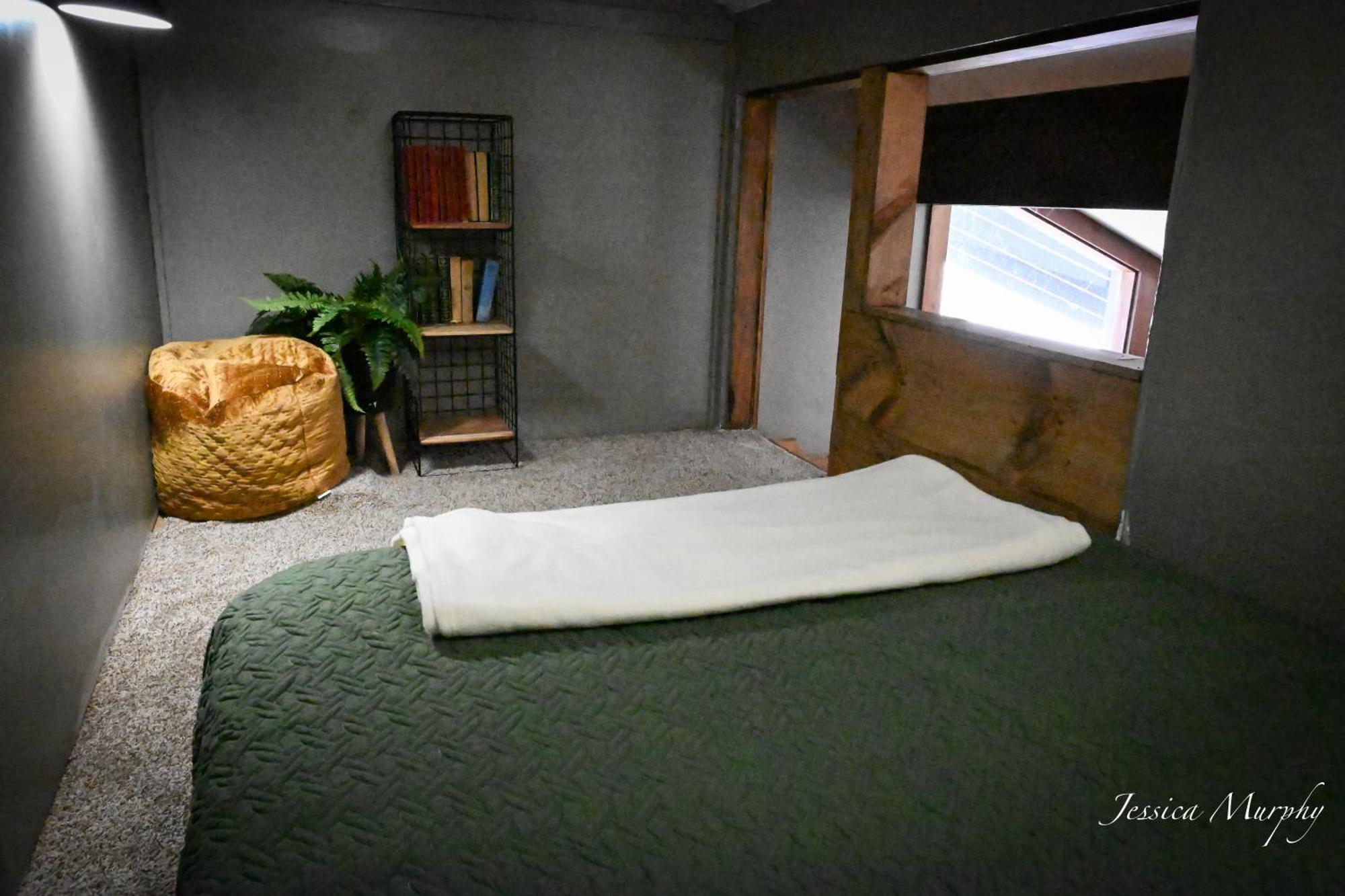 The Springs Motel New Ashford Ngoại thất bức ảnh